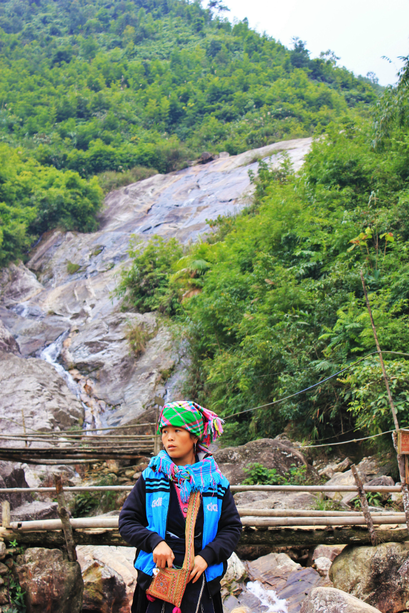 Hmong Tribe in Sapa - Charlie on Travel