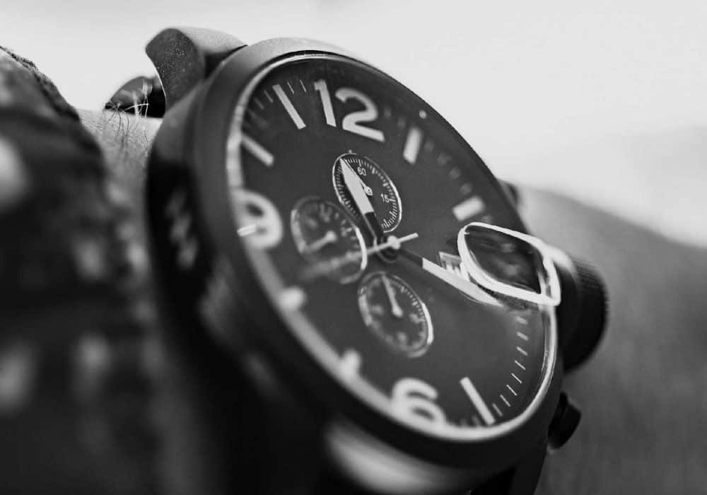 10 Best Travel Watches For Men of 2018 Men's Travel Watch Guide