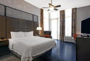Hampton Inn and Suites Austin University Capitol