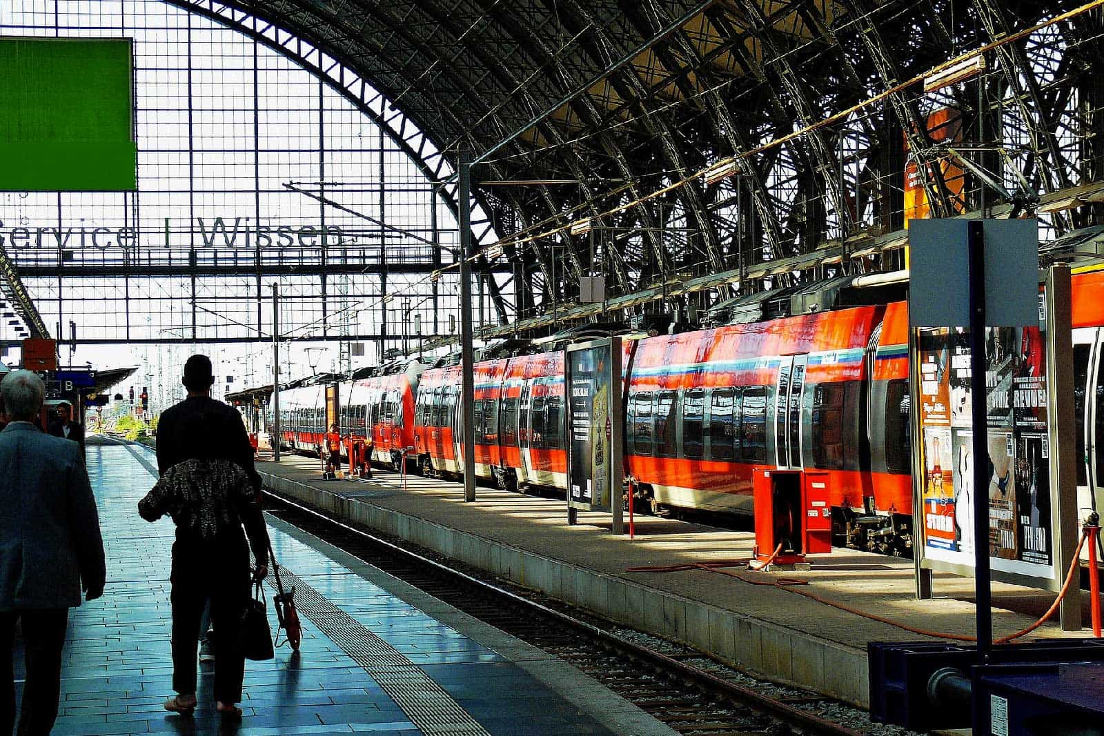 travel around the europe by train