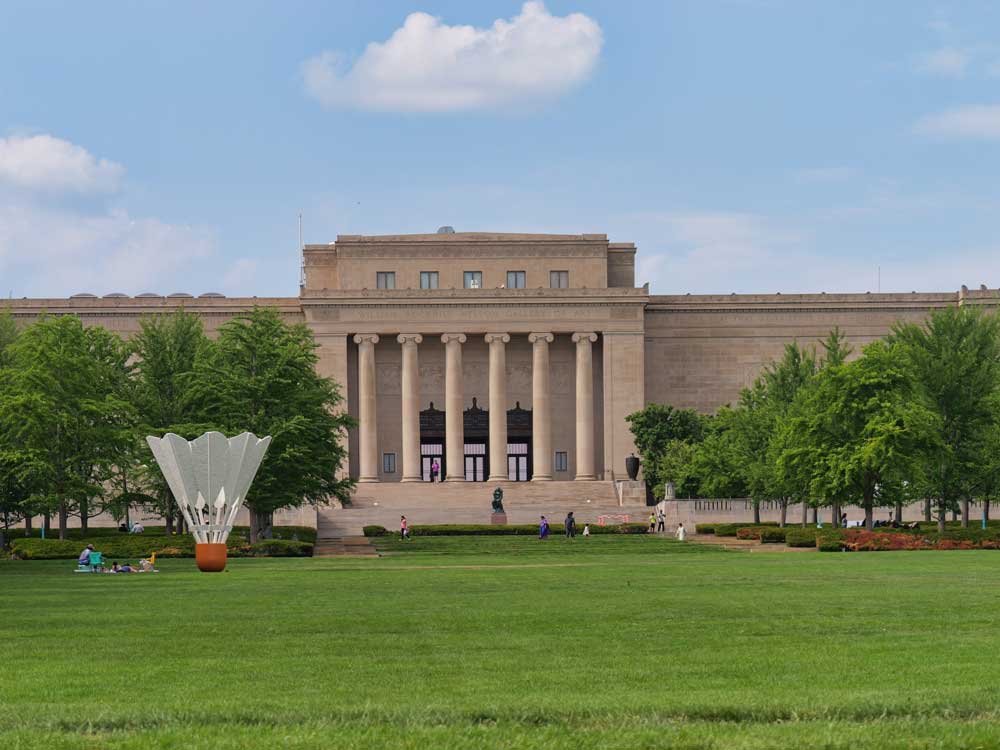 12 MustSee Museums in Kansas City, MO, for Art & History Lovers