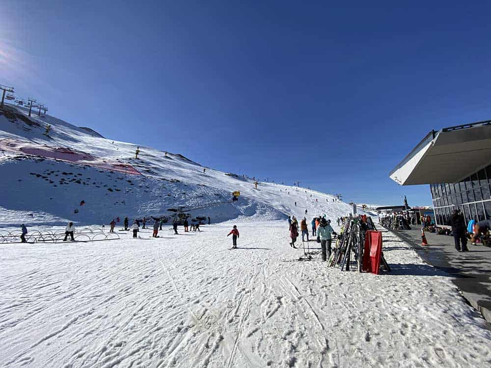 Queenstown Skiing Guide The 4 BEST Ski Fields & Ski Resorts