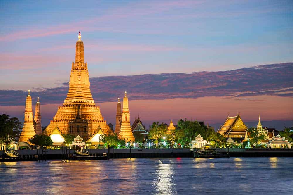 Wat Arun Chao Phraya River