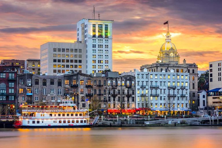 Where to Stay in Savannah The BEST Hotels & Areas